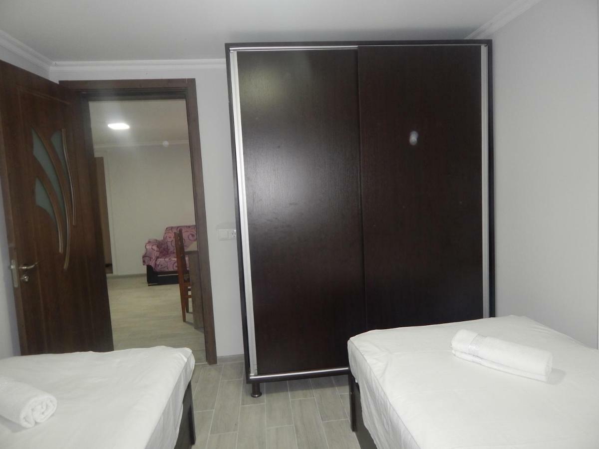 Aparthotel My Home Batumi Exterior photo